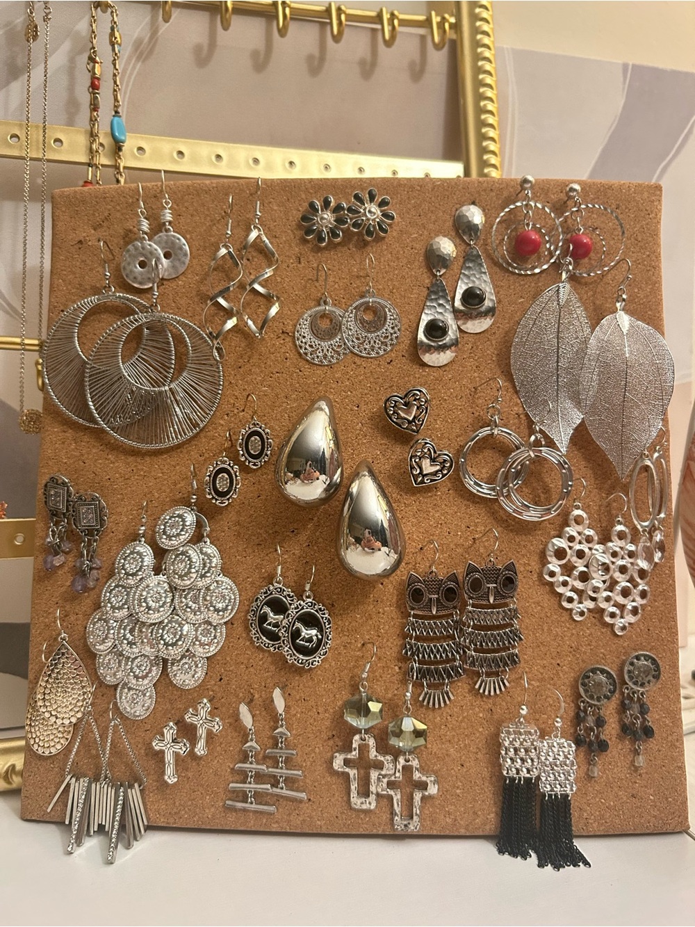 🩶 Silver Dreams 🩶 - Silver Toned Earrings Set Bundle - 25 pairs